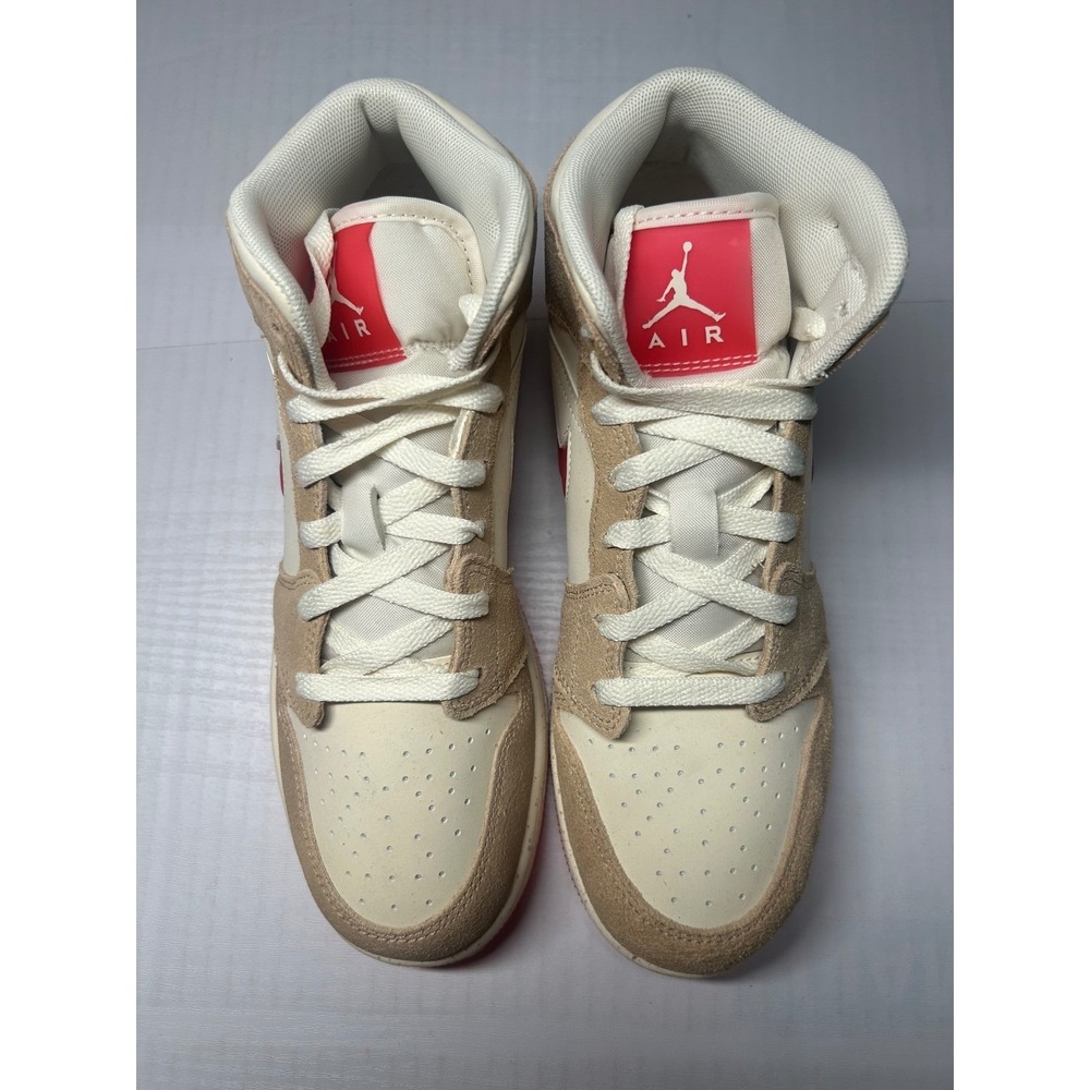 Nike Air Jordan 1 Mid SE Peanut Butter & Jelly GS Size 5Y HJ5958 206 New - Picture 3 of 5